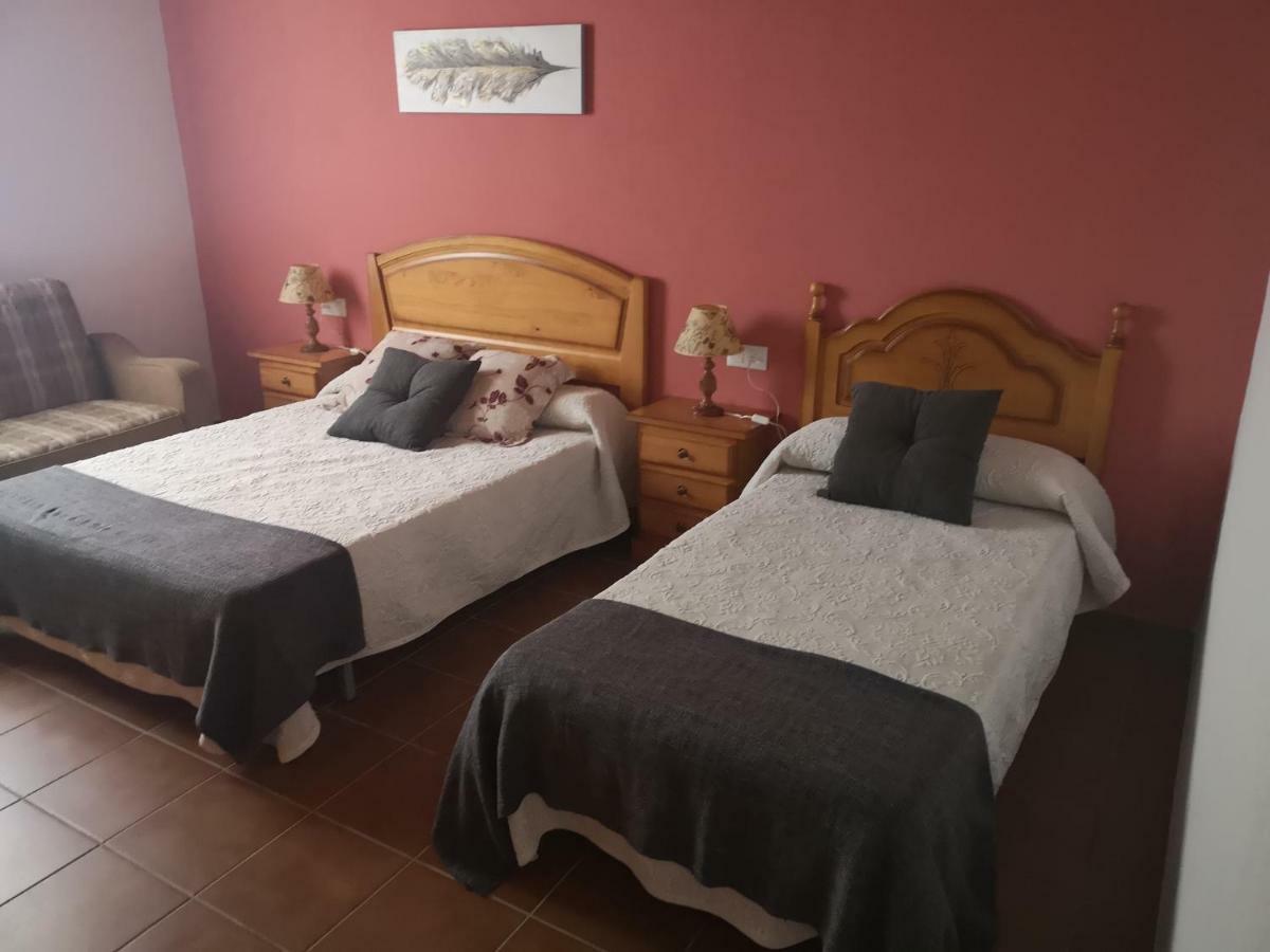 Casa Rural La Dehesilla Cazalla de la Sierra Eksteriør bilde